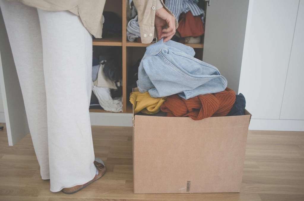 Kleiderschrank aussortieren und entrümpeln